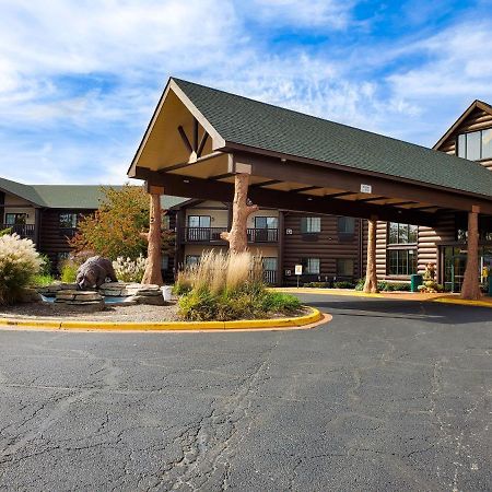Grand Bear Resort At Starved Rock Utica Экстерьер фото