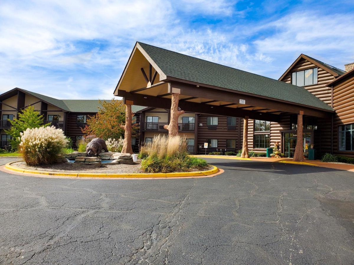 Grand Bear Resort At Starved Rock Utica Экстерьер фото