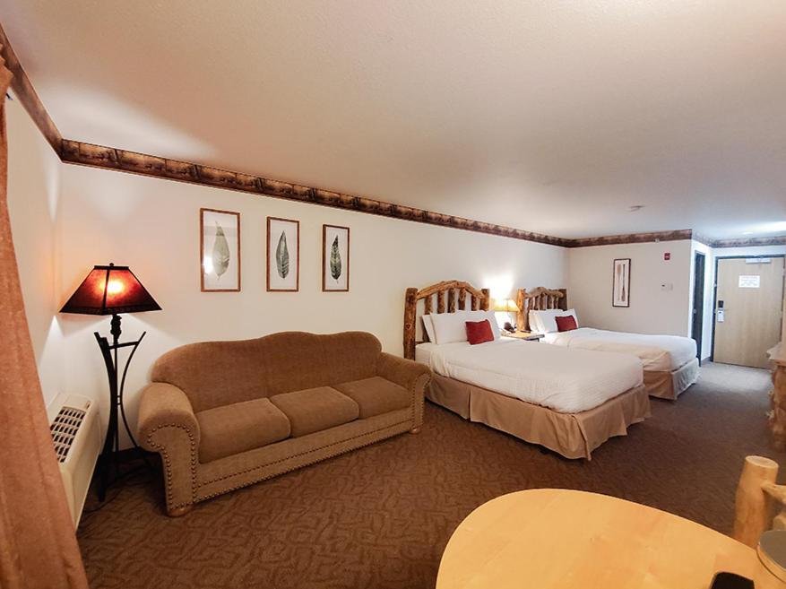 Grand Bear Resort At Starved Rock Utica Экстерьер фото